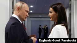 Президент России Владимир Путин и глава Гагаузии Евгения Гуцул