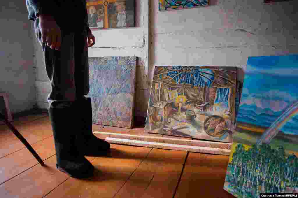 Скоро зима закончится, и художник-отшельник уйдет в лес &ndash; жить в шалаше, таком же, как изображен на этой его картине, еще дальше от людей