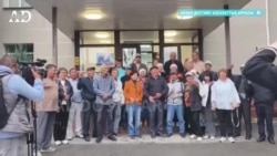 В Казахстане оштрафовали на $115 активиста Абзала Достиярова за опрос о строительстве АЭС