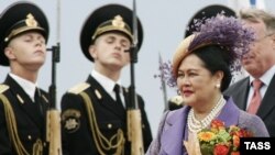 Королева Сирикит во время визита в Москву в июле 2007 года