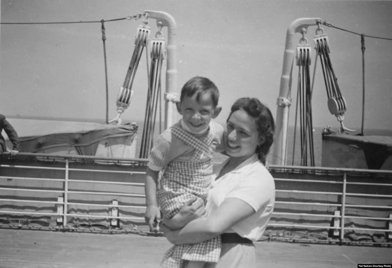 Пассажиры "Сент-Луиса". Фото: Yad Vashem