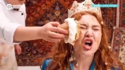 "Алло, девушка, деньги заплати за торт! Бессовестная!" В Казахстане скандал между популярной блогеркой и кондитером