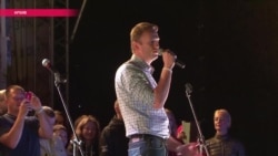 Рука на пульсе. Почему Кремль не определился с допуском Навального к выборам